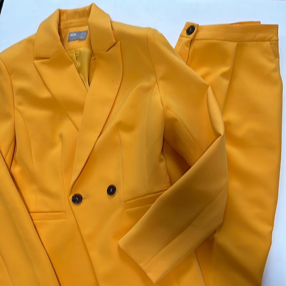 2 piece suit